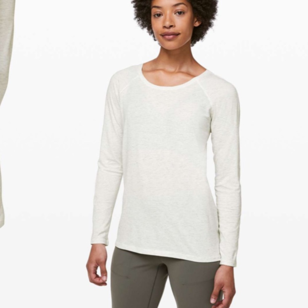 Lululemon Emerald Long Sleeve Heathered Dove Gray